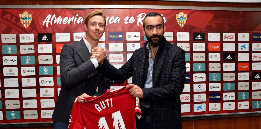 Guti, durante su presentación con el Almería