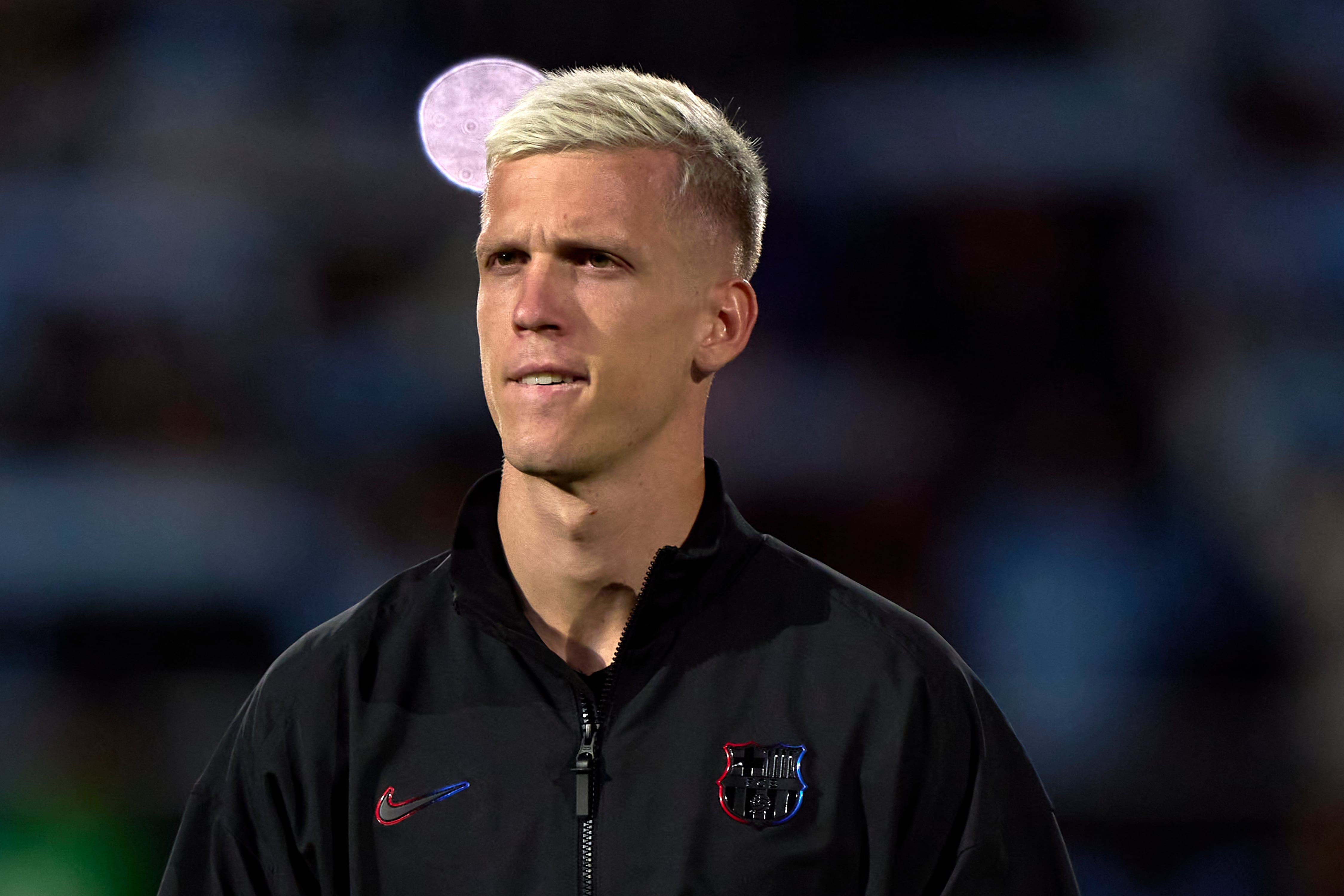 Dani Olmo juega un partido con el Barça en Balaídos