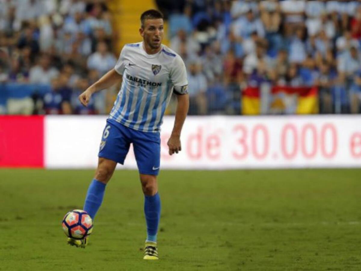 Camacho centrocampista o central