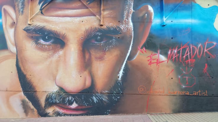 David Barrera, autor del mural de Ilia Topuria en San Sebastián de los Reyes