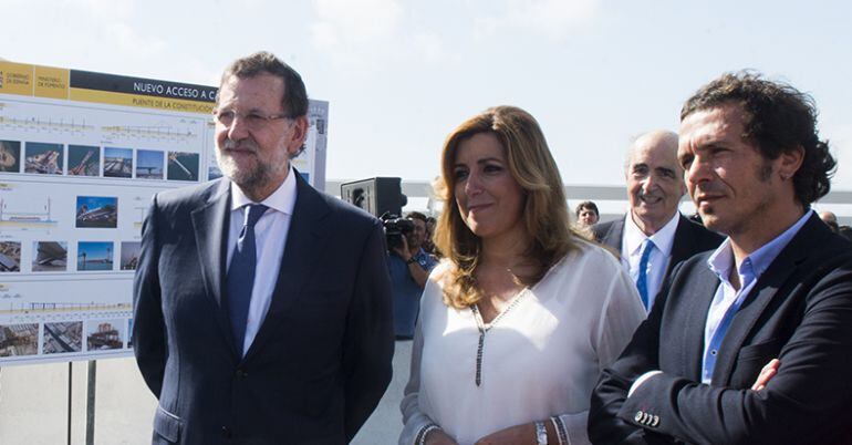 Imagen de Rajoy, Susana Díaz y José María González el día de la inauguración del segundo puente