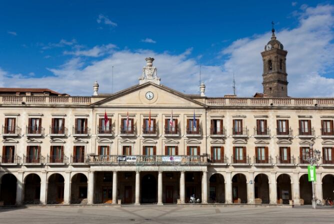 Imagen de la Plaza del Ayuntamiento de Vitoria (Álava).