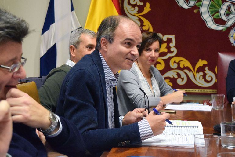 José Alberto Díaz Estébanez en la comisión de control.