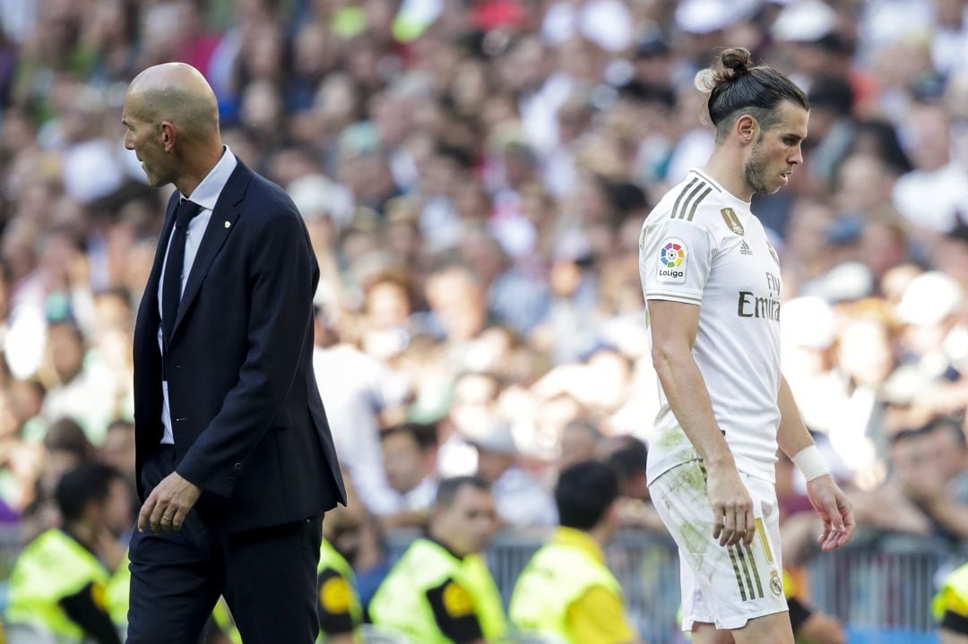 Bale y Zidane, después de que el galés fuese sustituido frente al Granada