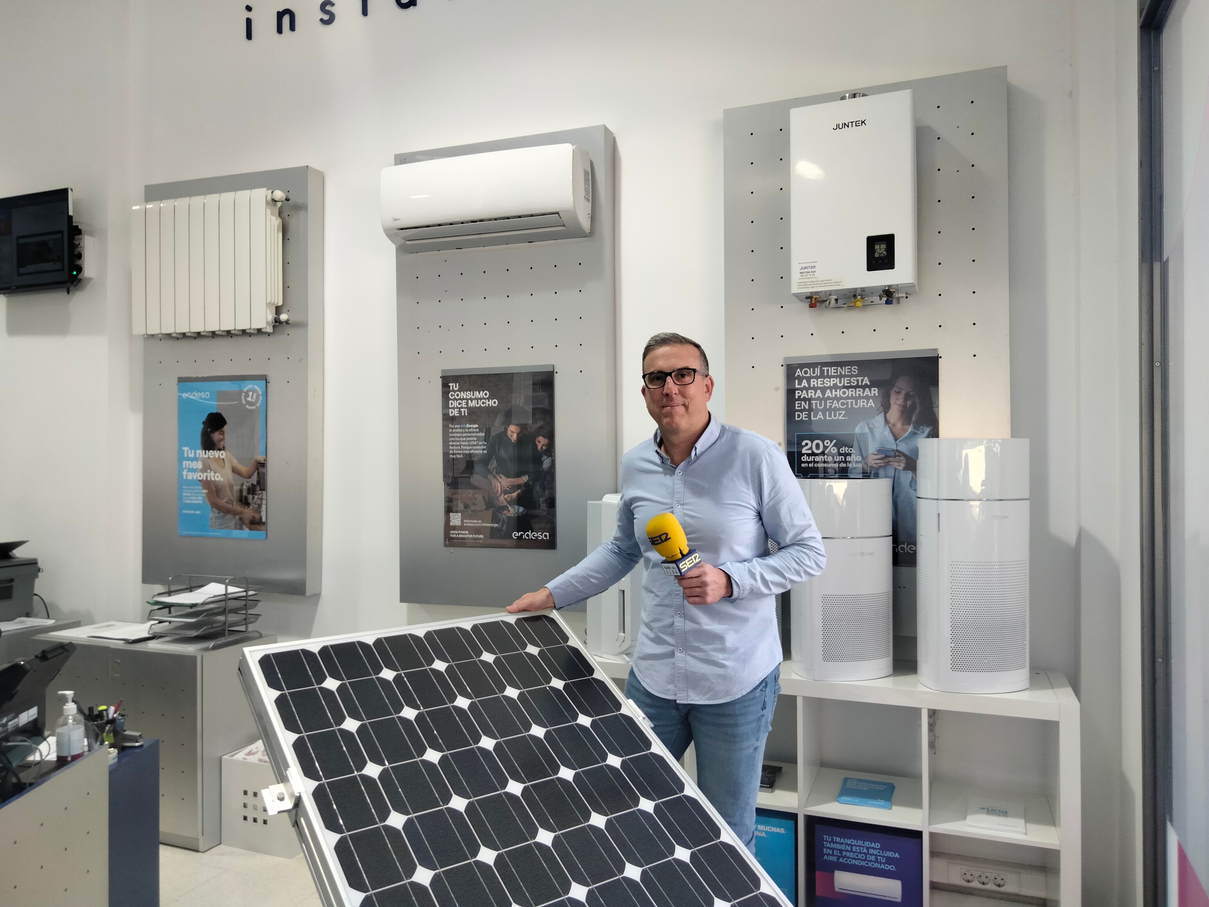 Paneles solares en Amat y Nuñez Elda