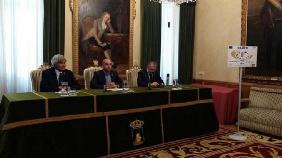 Cancelado el viaje a Bruselas de la delegación gijonesa