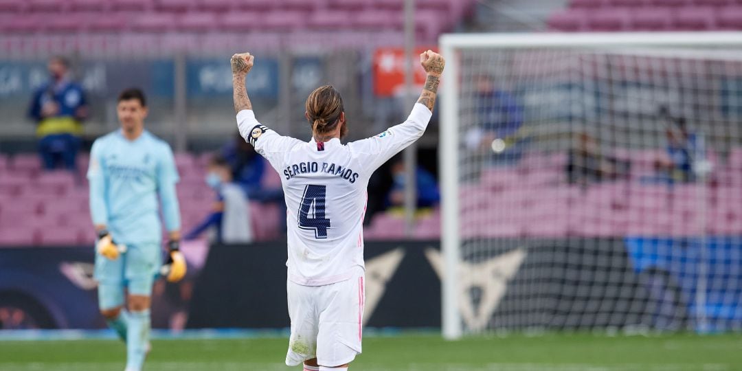 Sergio Ramos festeja la victoria del Real Madrid en el Camp Nou