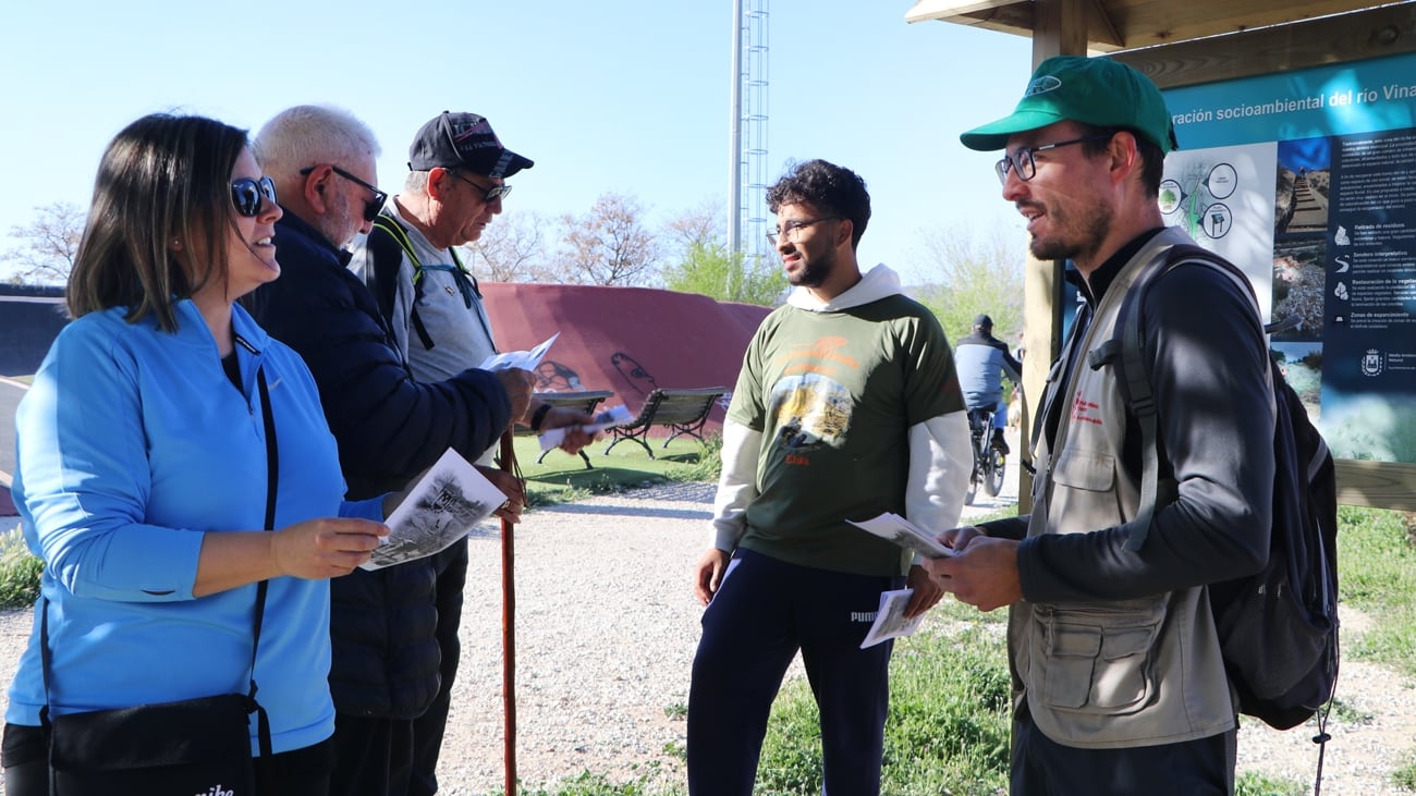 La ciudadanía ha querido conocer de primera mano la nueva Senda Circular del río Vinalopó
