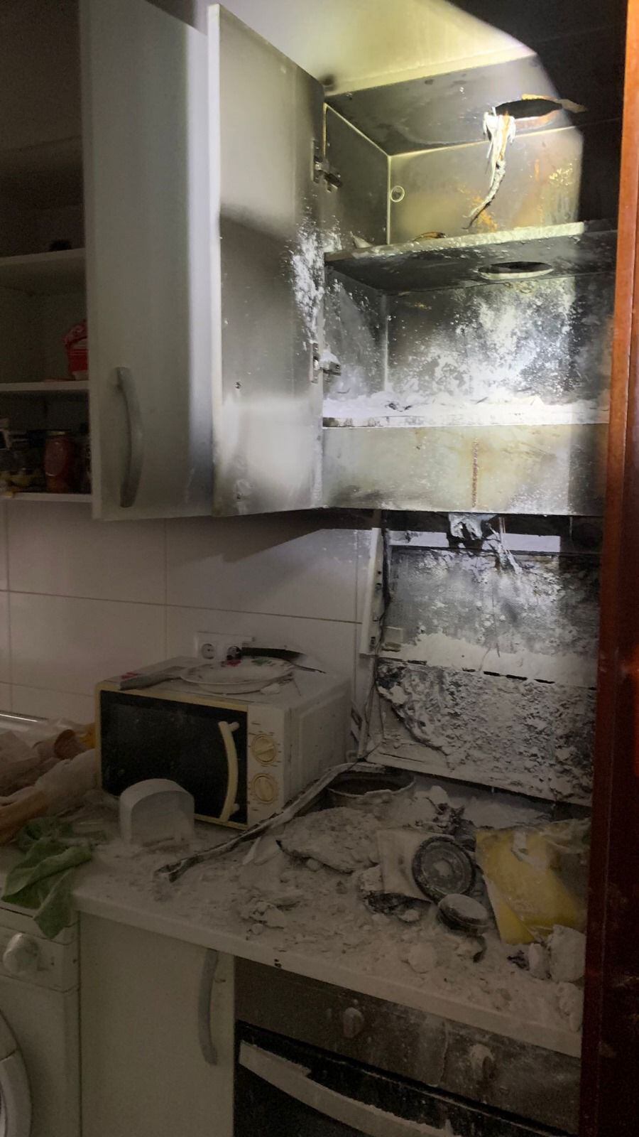 Vivienda incendiada en San Vicente de Paúl en Huesca