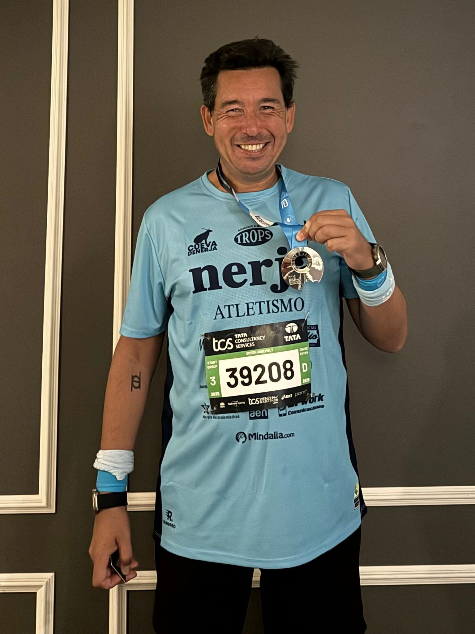 Damián, primer corredor del Club Nerja Atletismo de la Seven Major