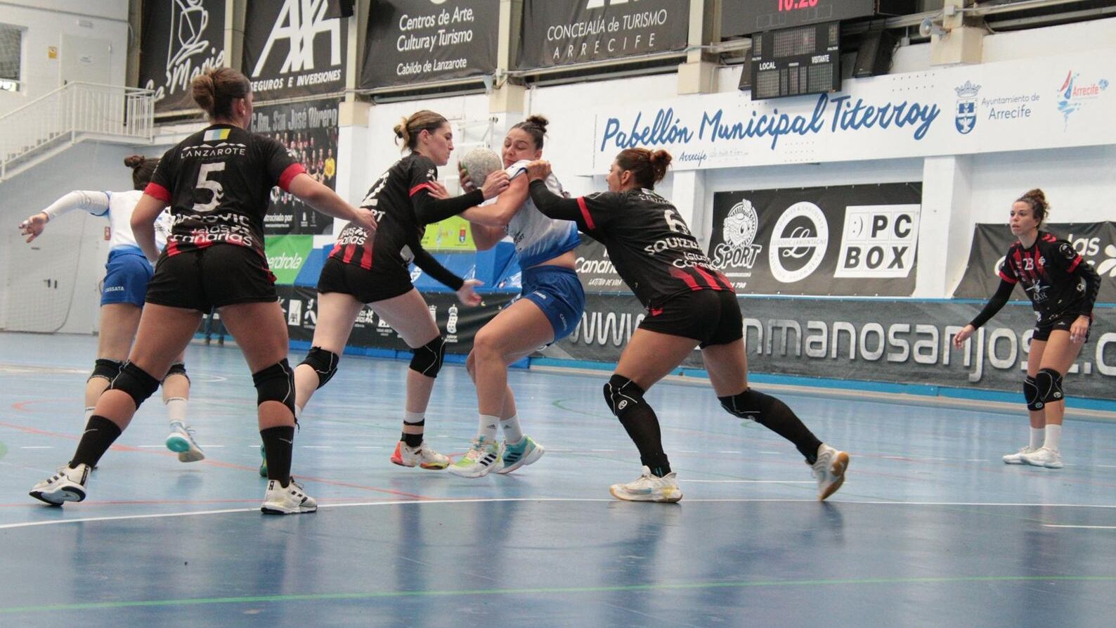 El Elda Prestigio no falló en el campo del colista