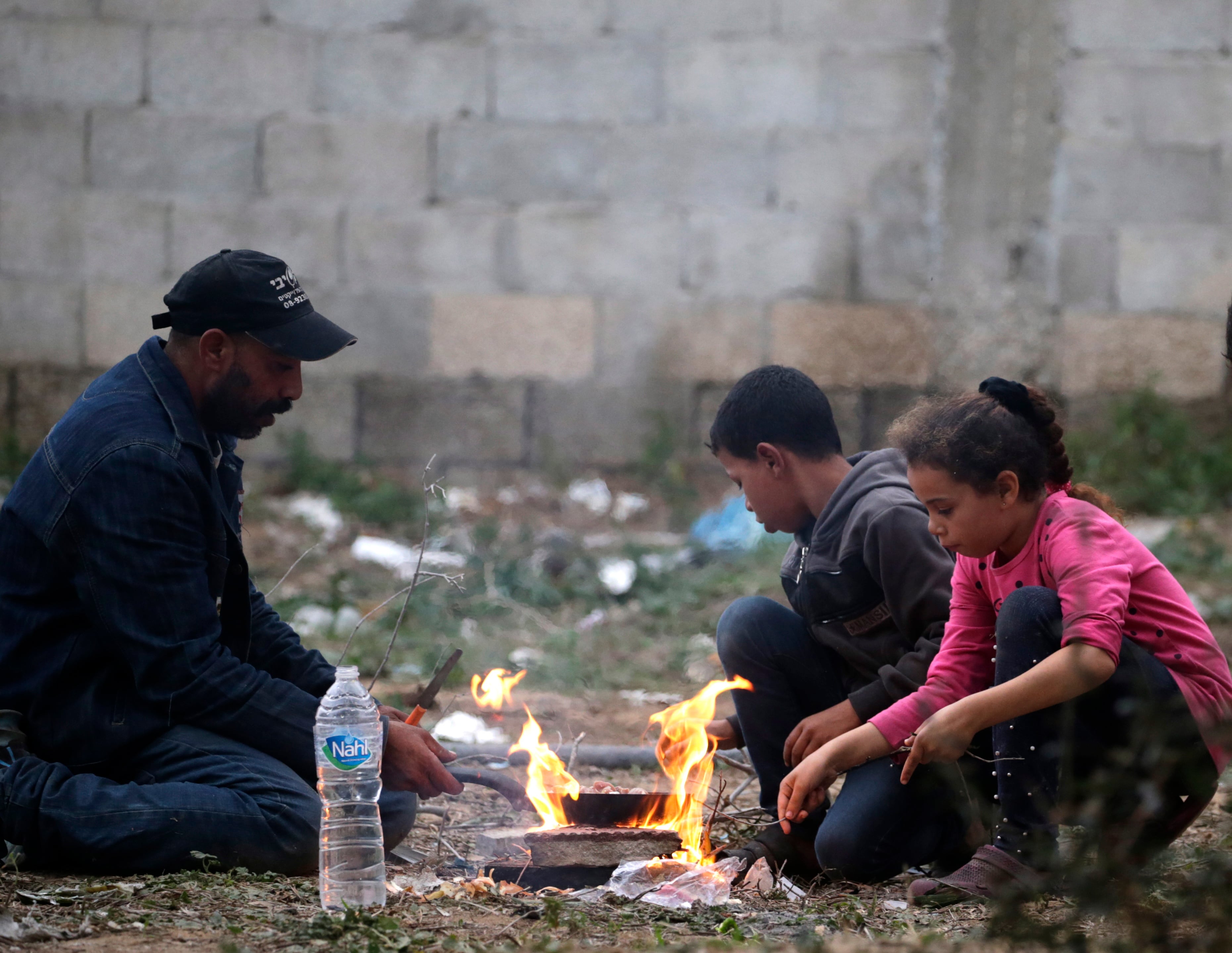 Palestinos en Gaza. EFE/EPA/MOHAMMED SABER