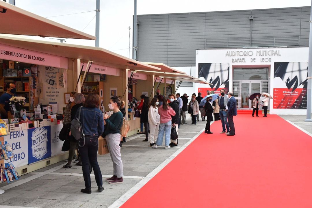 Imagen de la XII Feria del Libro de Tomares (Sevilla). 