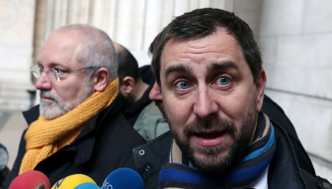 Puig i Comín, a la sortida del Plau de Justícia de Brussel·les