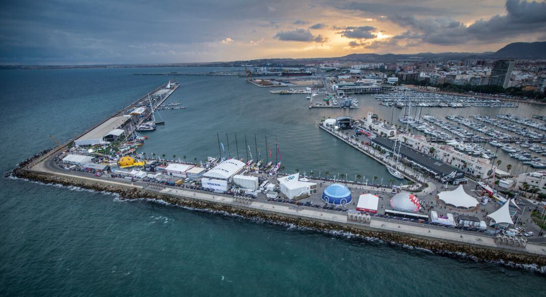 Imagen de la anterior celebración de la salida de la regata en 2017