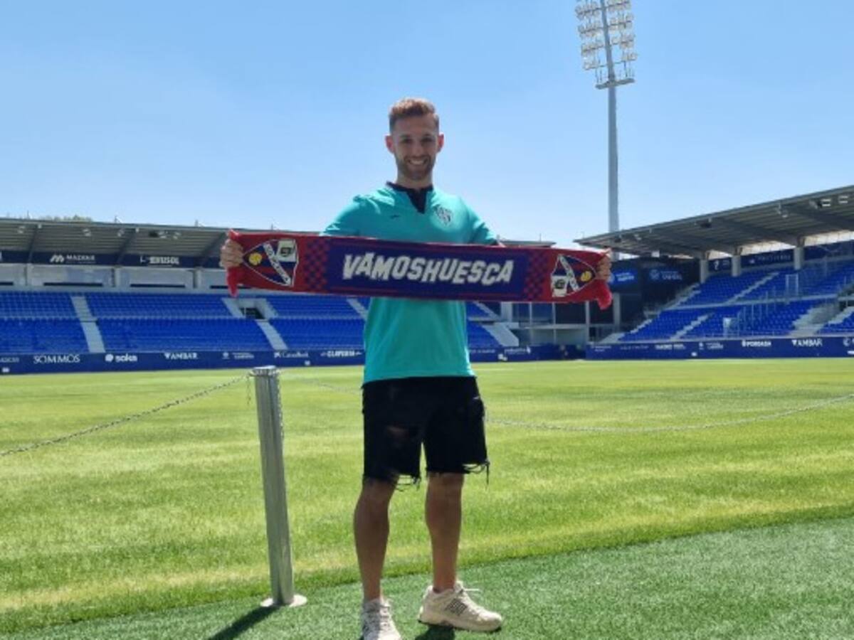 Diego González viene a sumar a la SD Huesca que sigue esperando la llegada de delanteros