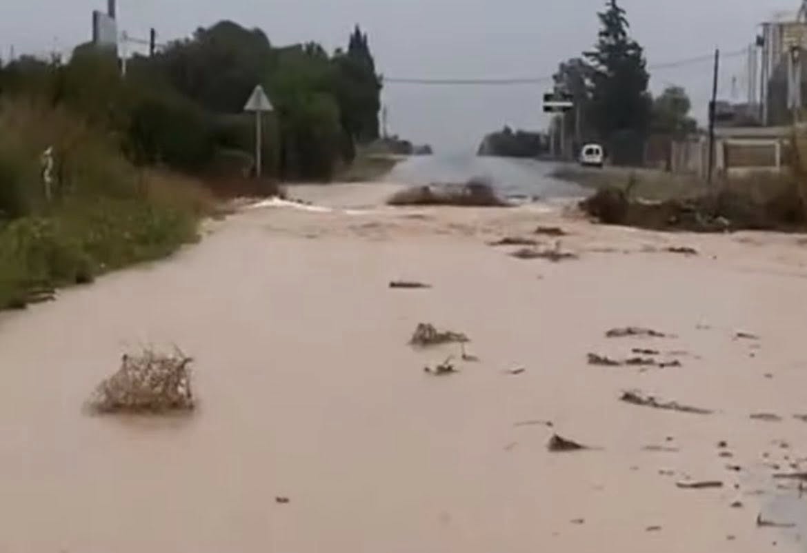 Las lluvias dejan daños en Totana