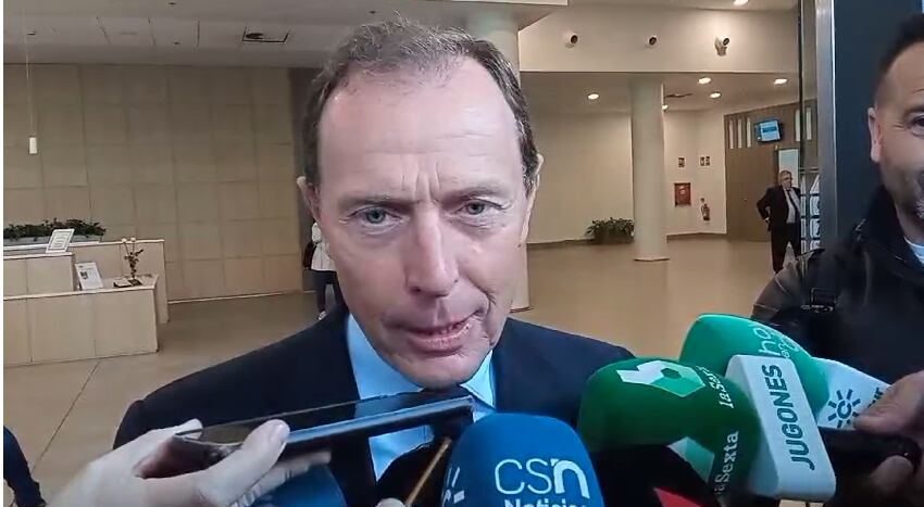 Emilio Butragueño durante la despedida a Manuel Ruíz de Lopera