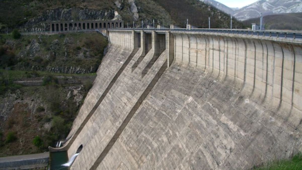 La falta de personal y las deficiencias de las presas de Castellón pone en peligro su seguridad ante situaciones de emergencia
