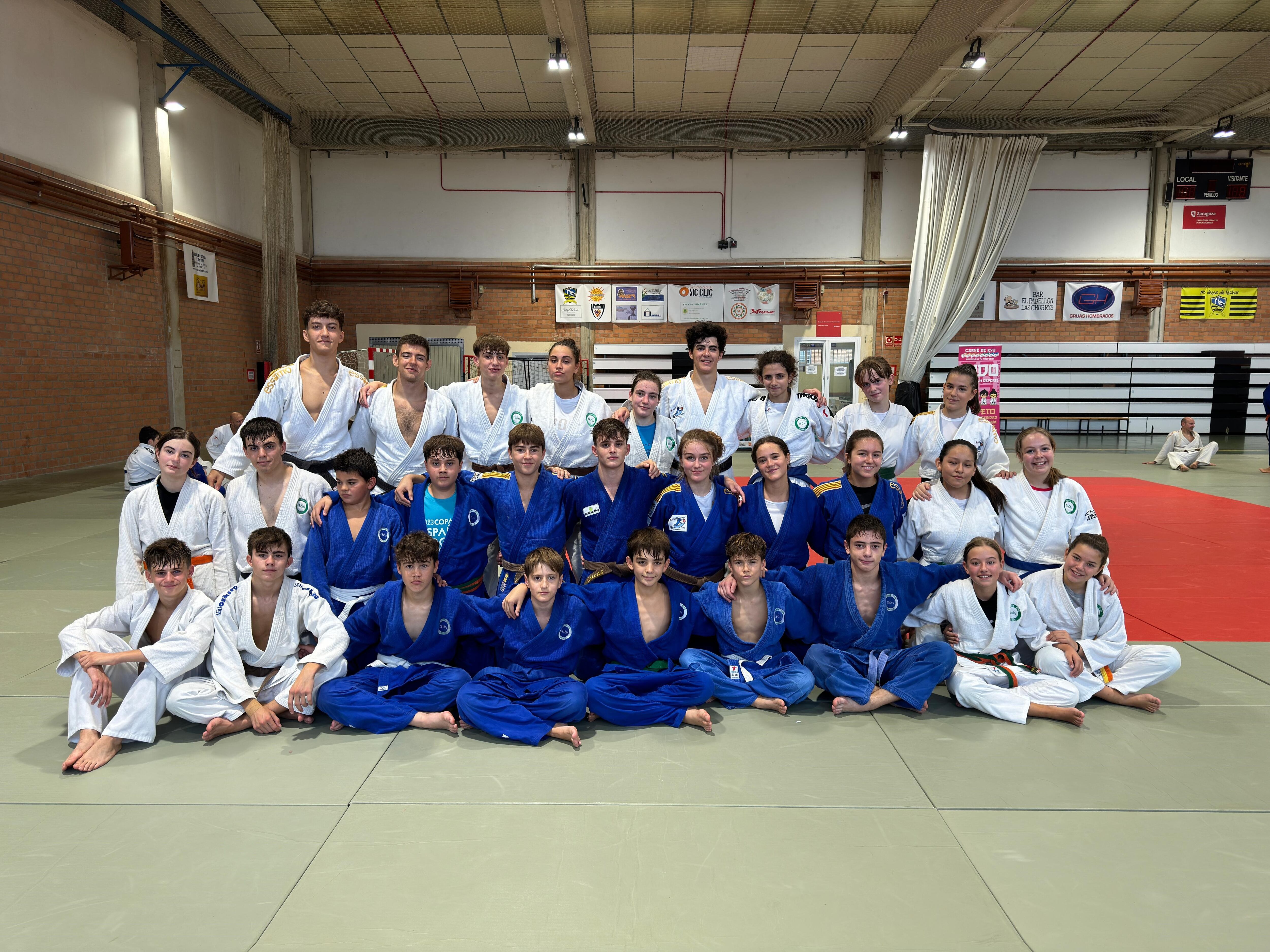 Deportistas del Club Judo Ibón