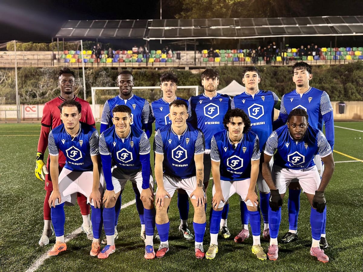 El Villena CF cae contra el CD El Campello por 0-3