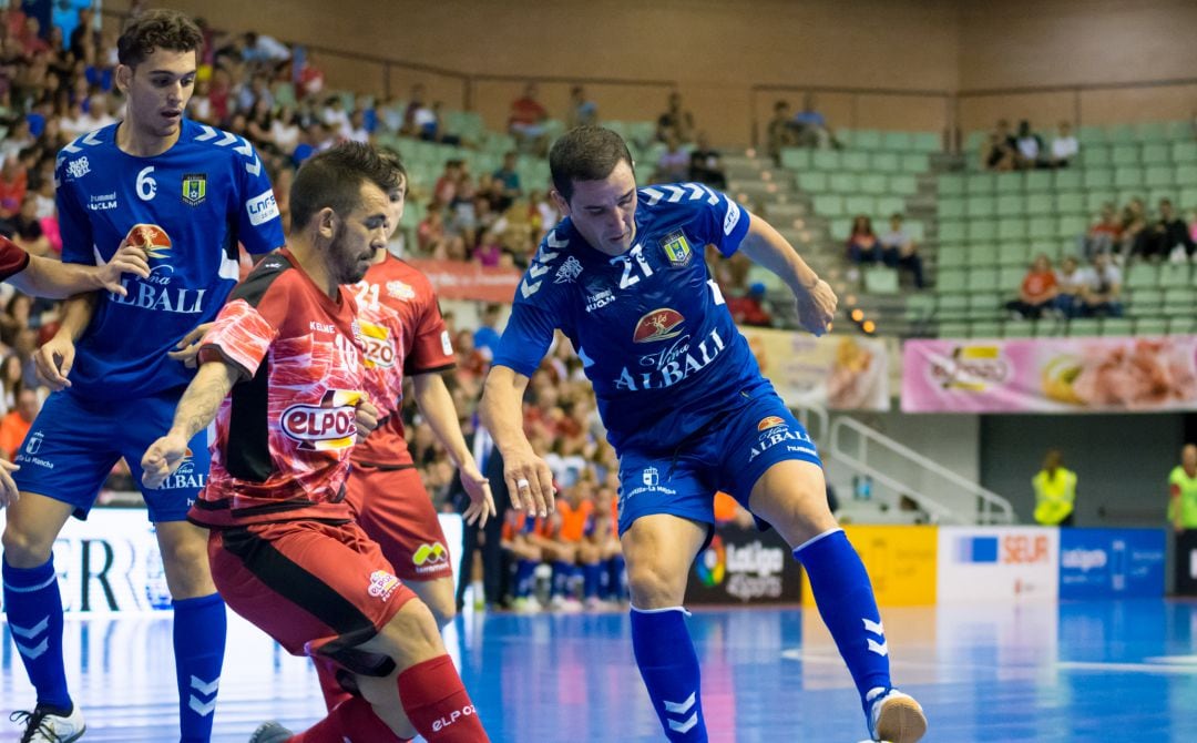 El FS Viña Albali Valdepeñas no puede con el huracán del Pozo Murcia (7-2)