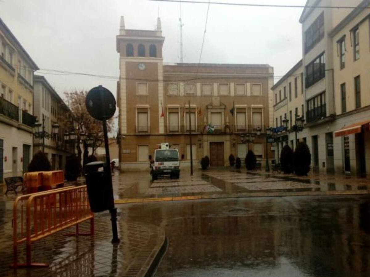 Elda y Petrer sufren los estragos de las fuertes lluvias