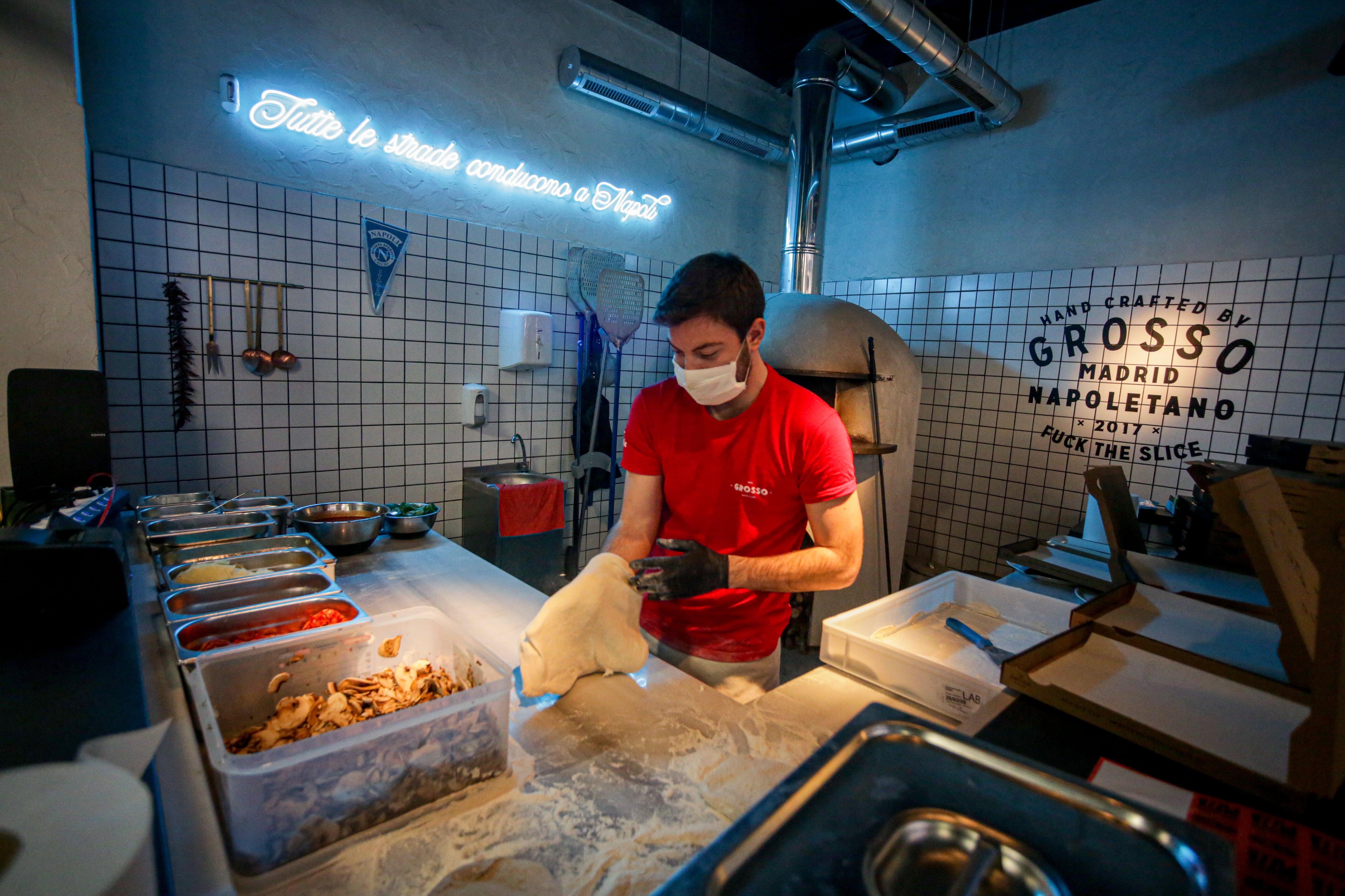 Una pizzería de Grosso Napoletano en plena cuarentena por la pandemia de Covid-19