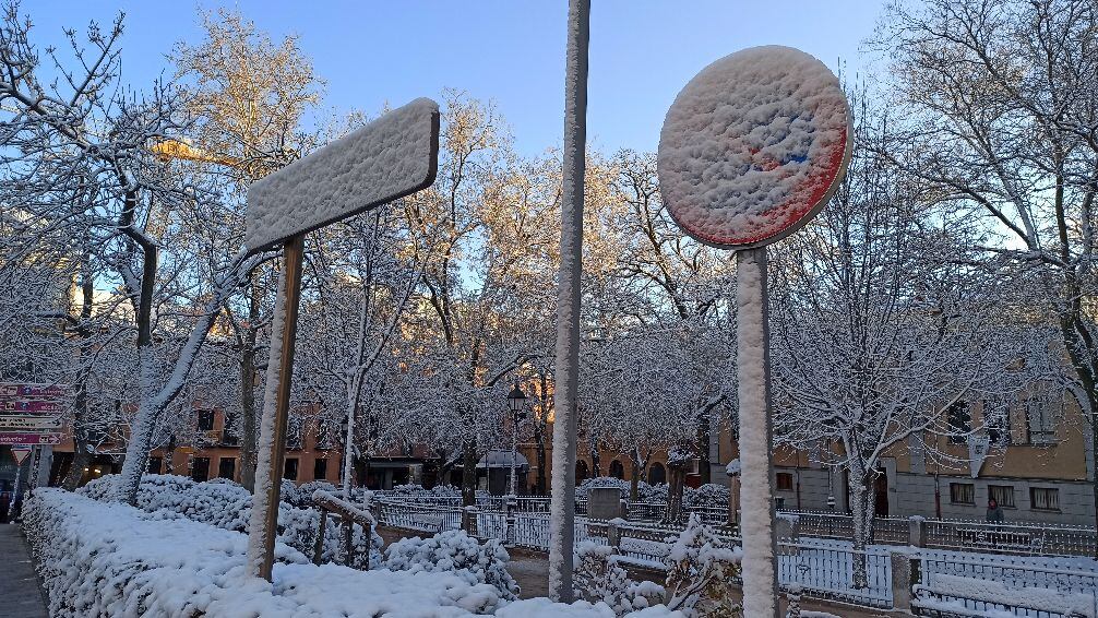 El Ayuntamiento de Segovia pide precaución por las placas de hielo