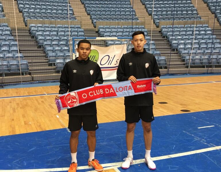 Los dos jugadores procedentes de Tailandia llegaron hoy a Santiago y comenzaron a entrenar