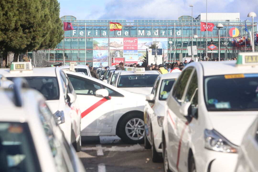 Los taxistas de Madrid llevan desde el lunes pasado de huelga indefinida 