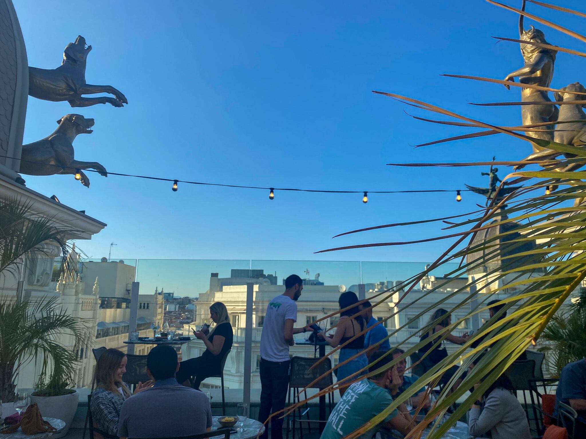 &#039;El Jardín de Diana&#039; en el Hotel Hyatt, con vistas a la Gran Vía madrileña.