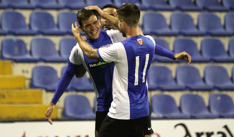 Gallar celebra un gol