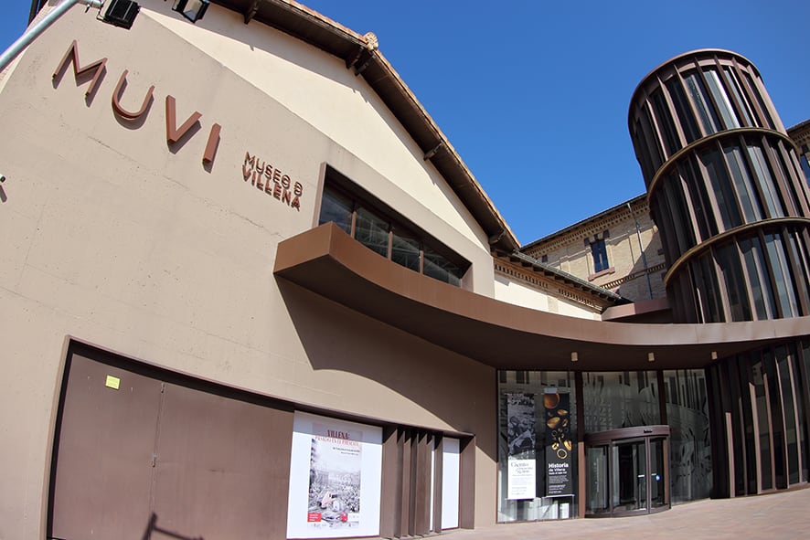 Museo de Villena en su exterior