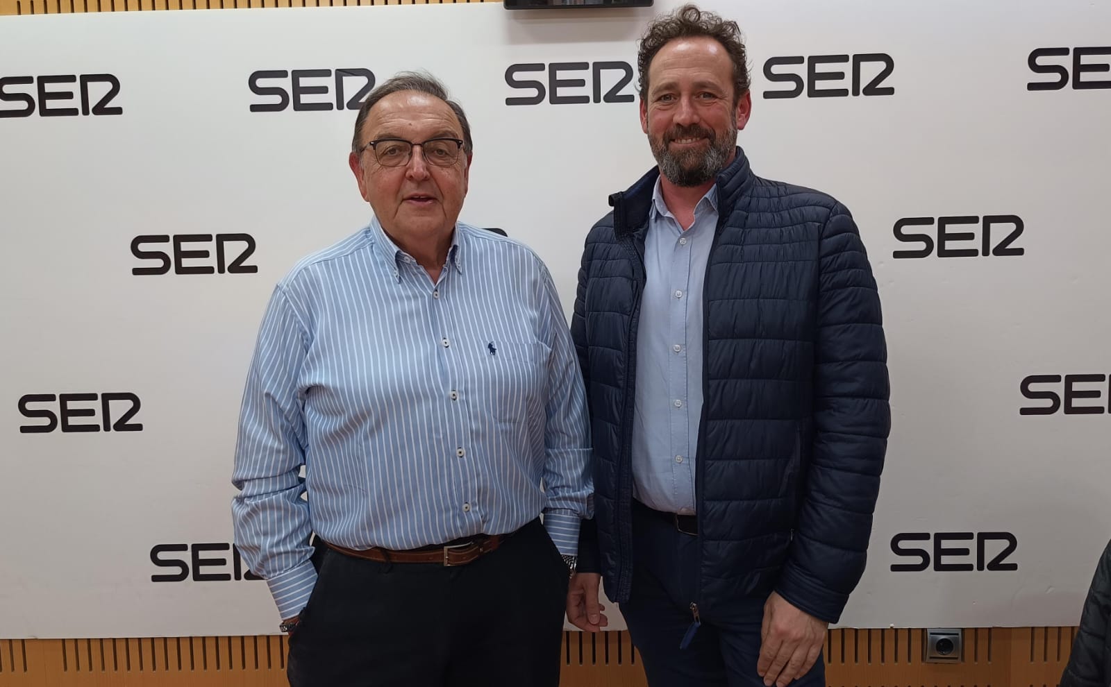 Pepe Pallarés y Jorge Fenor en los estudios de Radio Murcia Cadena SER