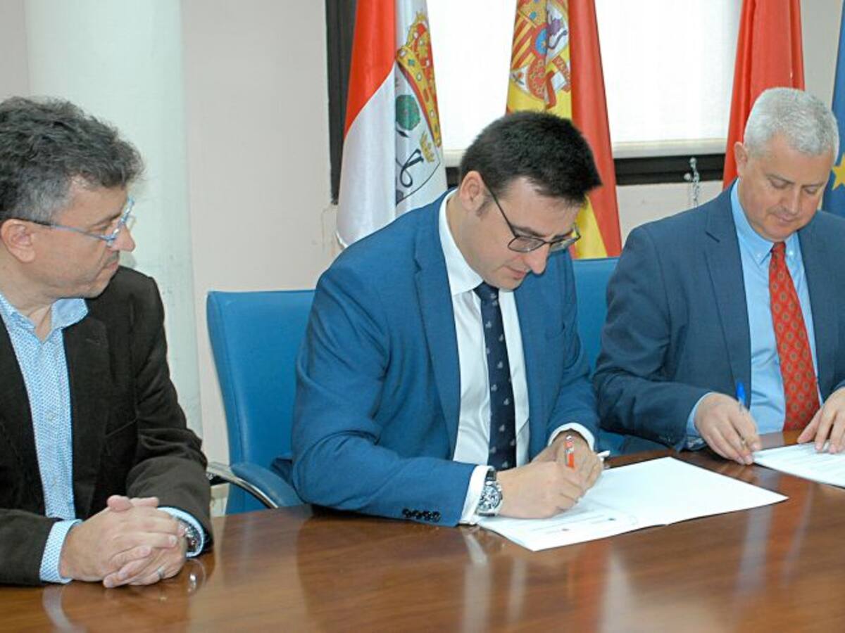 Sanse y Alcobendas firman un convenio para coordinar las competiciones deportivas mancomunadas