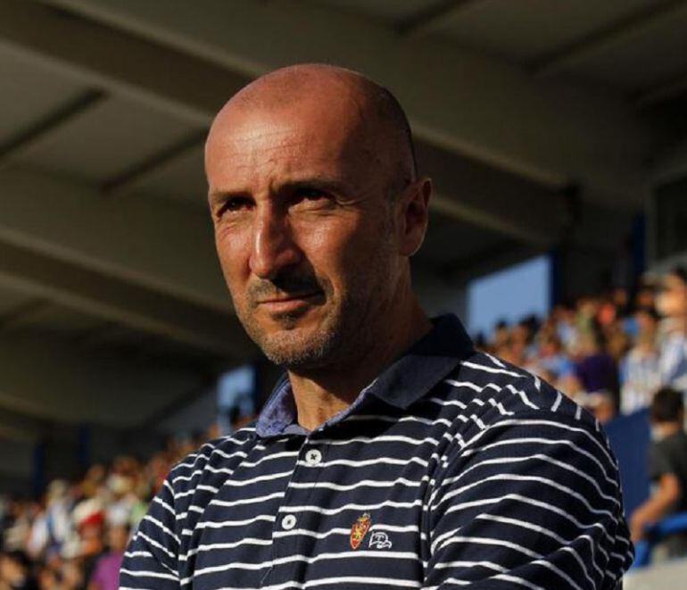 Ranko Popovic dirigiendo al Real Zaragoza en el banquillo del estadio de Butarque donde el equipo aragonés sumó un empate frente al Leganés