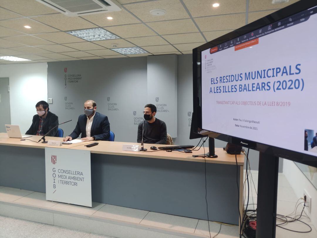 Presentación del estudio sobre los residuos en las Islas.