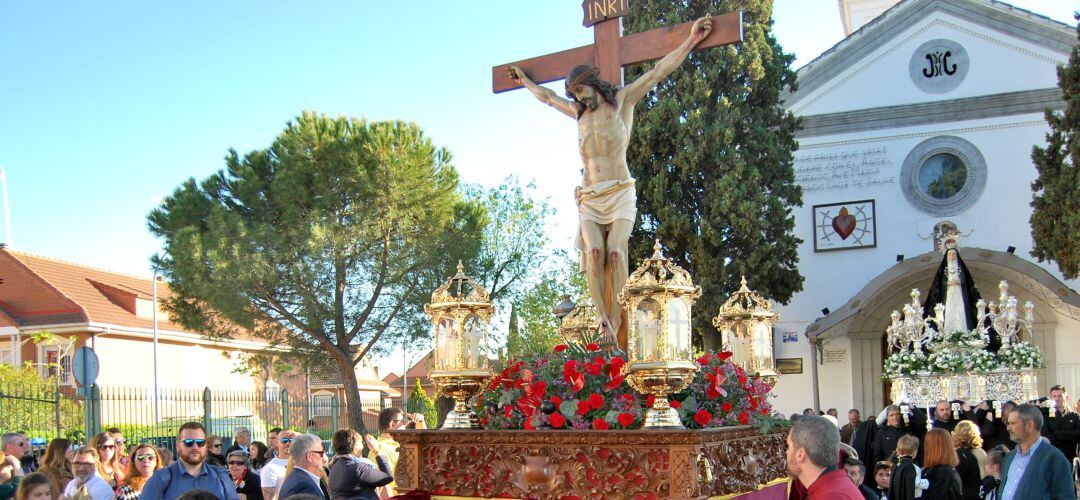 Las procesiones de Parla cuentan con miles de asistentes cada año