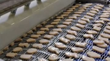 McDonald’s desvela cómo se fabrican los McNuggets de pollo