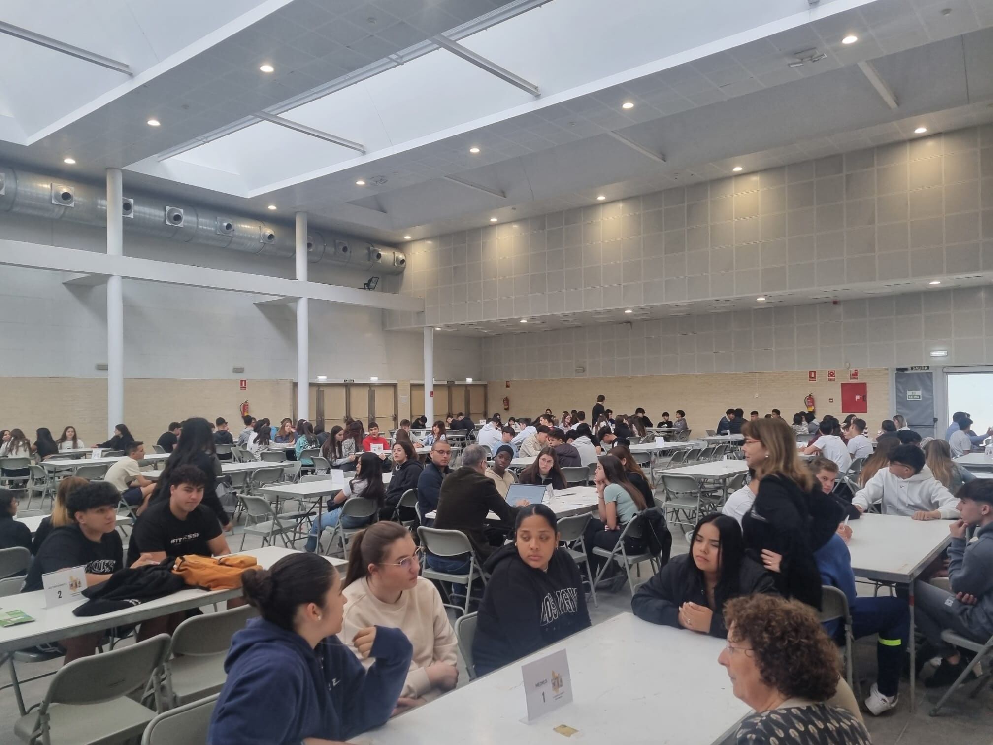 Doscientos alumnos han participado en el encuentro con los profesionales