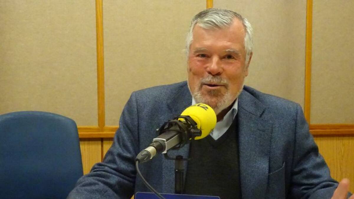 Camino de Feria con Carlos Crivell, autor del libro "Manuel Jesús El Cid, torero al natural