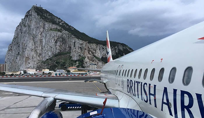 Avión de British Airways en Gibraltar