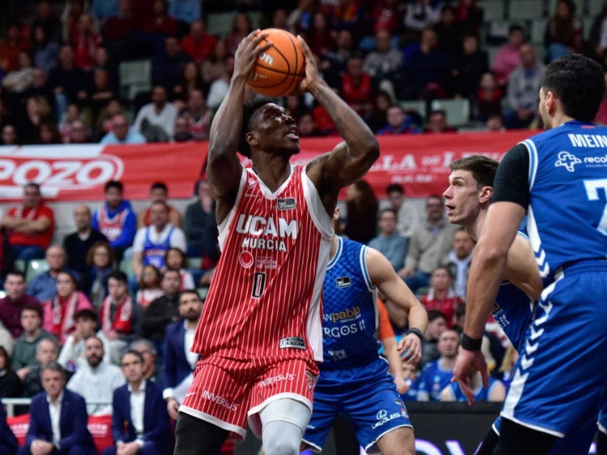 UCAM Murcia pisa fuerte el acelerador ante San Pablo Burgos