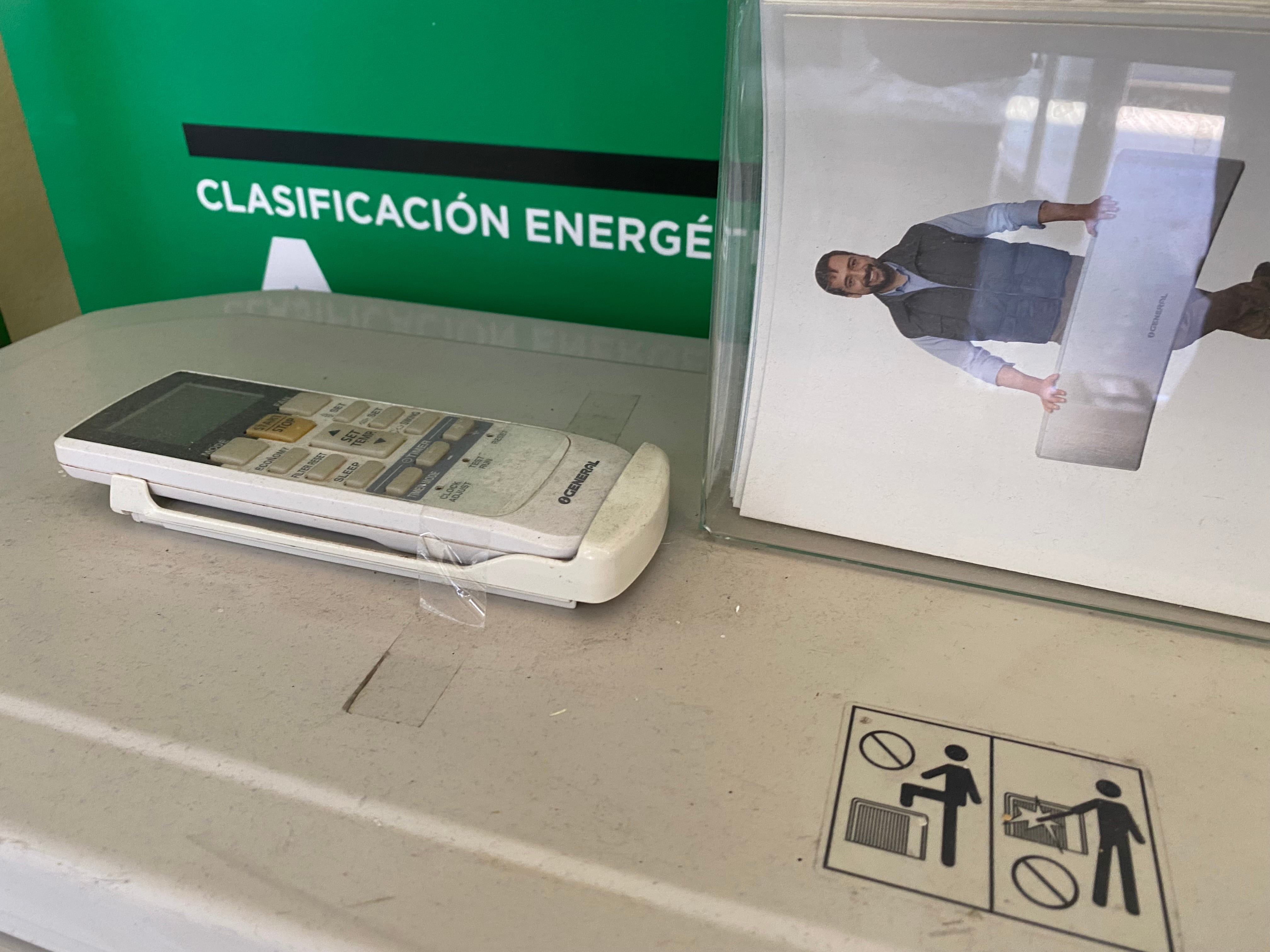 Detalle de uno de los mandos de los equipos