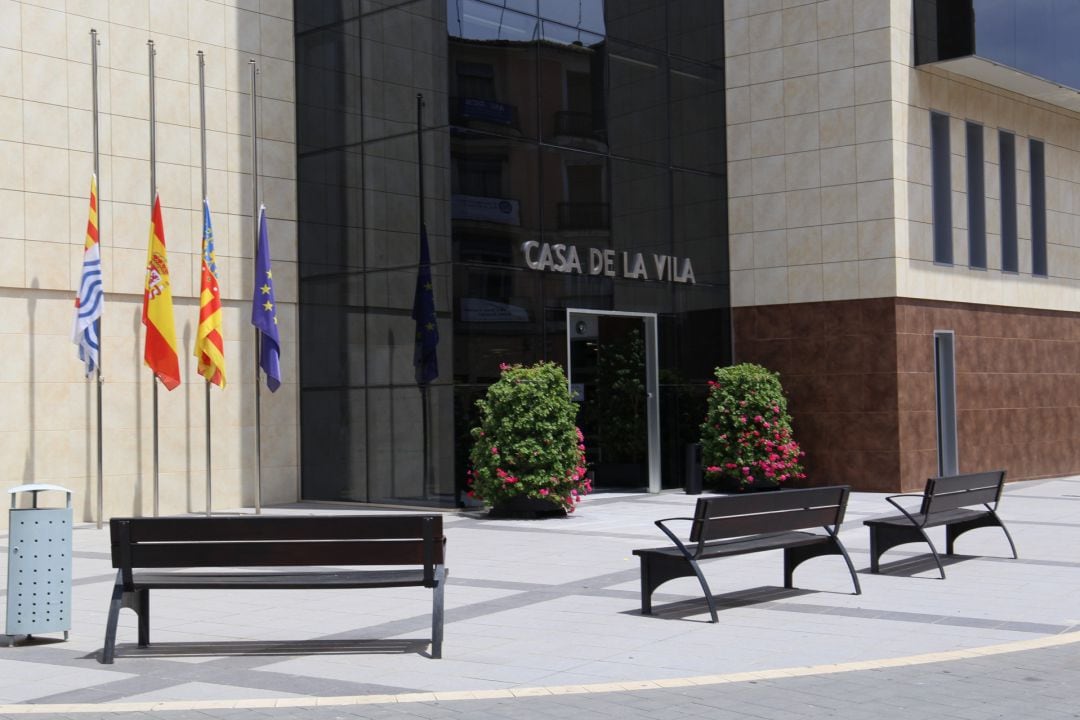 Imagen exterior del ayuntamiento de Onda