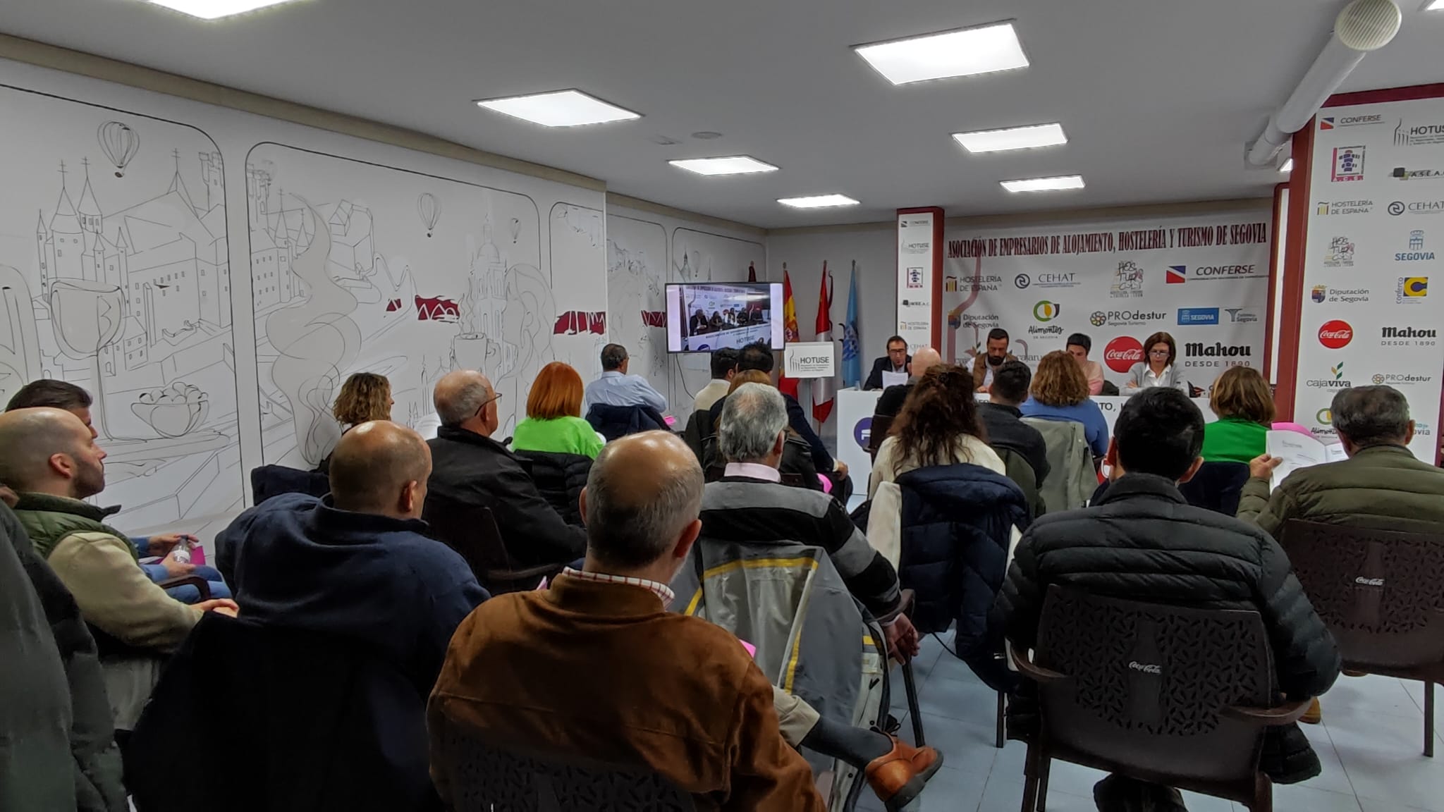 Hotuse ha recibido 1.200 consultas dentro del proyecto “sin bares no hay pueblos”