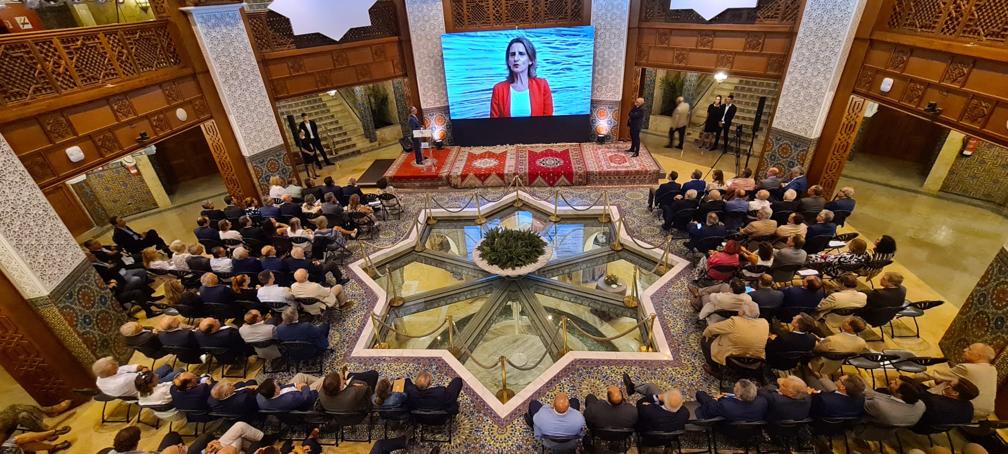 La ministra Teresa Ribera se dirige mediante videoconferencia a los presentes en el acto del 95 aniversario de la Confederación Hidrográfica del Guadalquivir