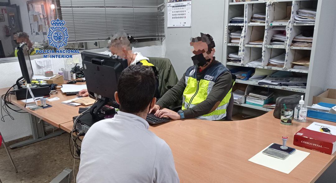 El detenido en dependencias policiales