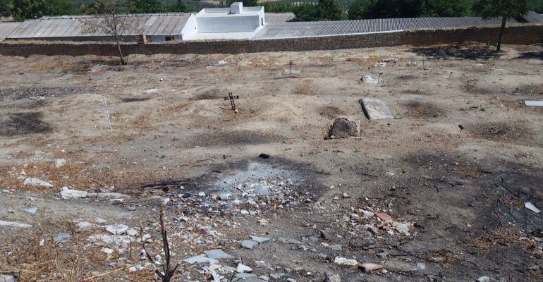 Estado de algunas tumbas en el cementerio de San Eufrasio